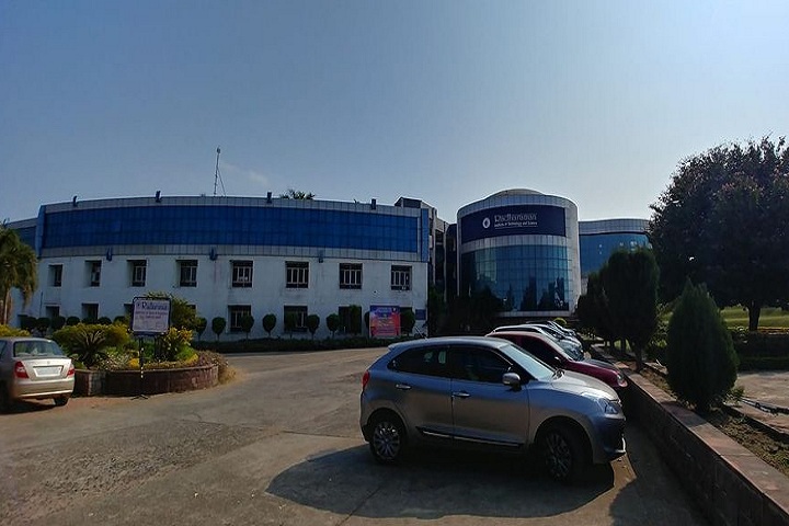 https://cache.careers360.mobi/media/colleges/social-media/media-gallery/3441/2021/8/4/Campus View of Radharaman Institute of Technology and Science Bhopal_Campus-View.jpg